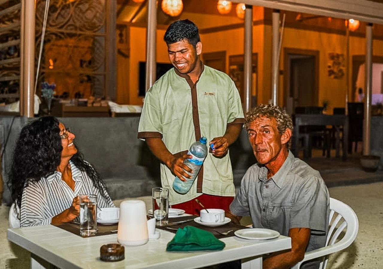 Tropical Tree Otel Fehendhoo Dış mekan fotoğraf