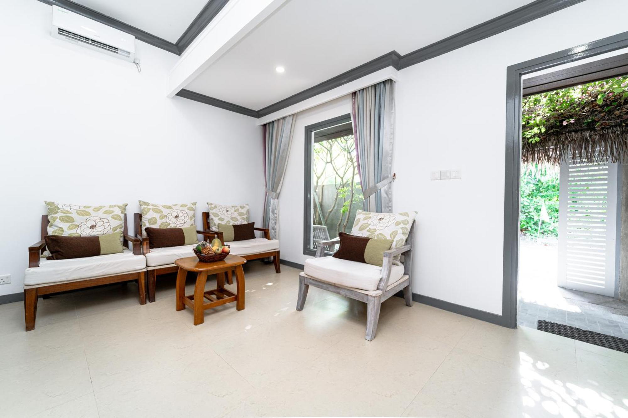 Tropical Tree Otel Fehendhoo Dış mekan fotoğraf