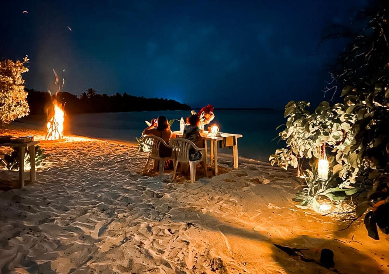 Tropical Tree Otel Fehendhoo Dış mekan fotoğraf